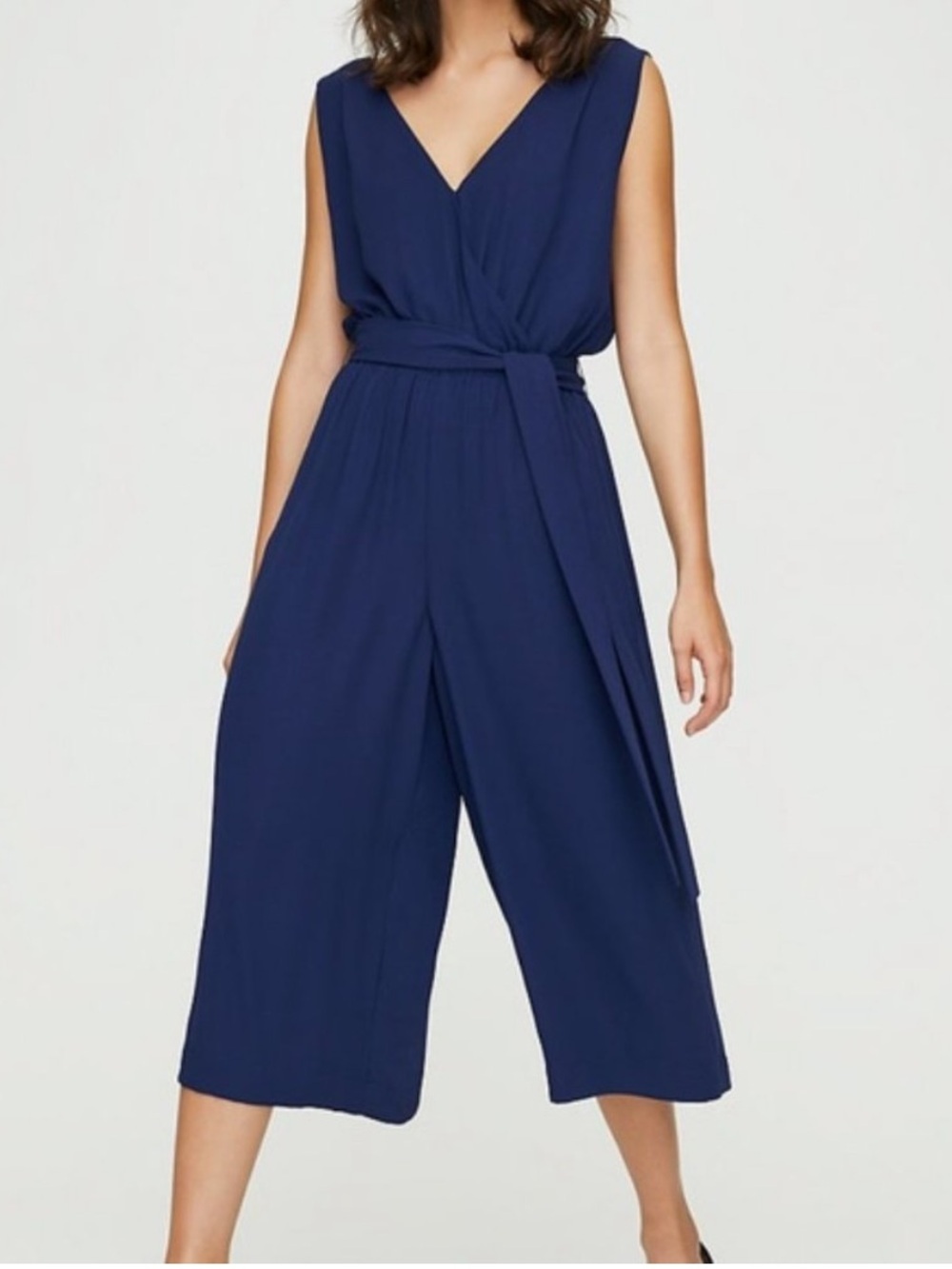 Aritzia Babaton Maximillian Belted Wide Leg Sleeveless Jumpsuit Navy Blue Size L
